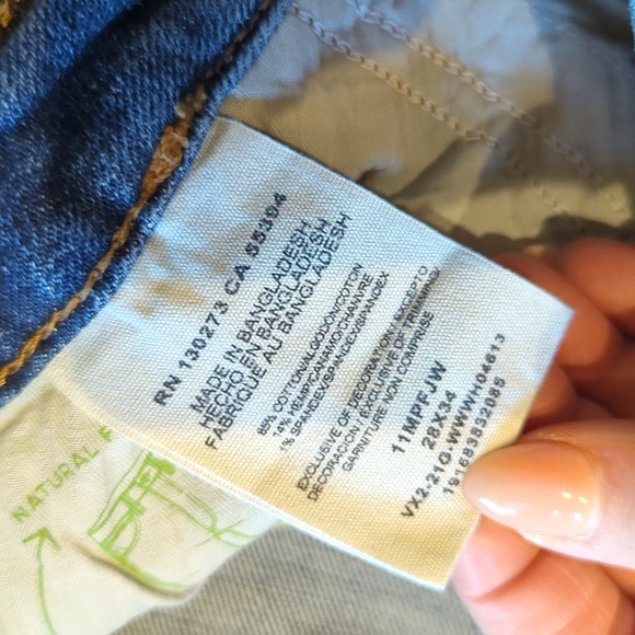 Fancy pocket 🔥flare bellbottom Jeans w/no back pockets!Copy- only have one pair! - Picture 4 of 10